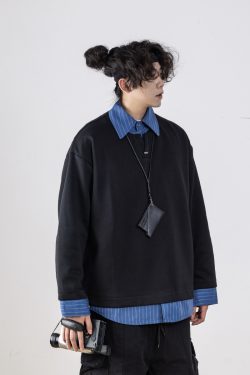 Men's Retro Striped Color-Block Fake Two-Piece Sweatshirt with V-Neck Design - Loose Fit, Versatile Style for 90s and Y2K Inspired Looks