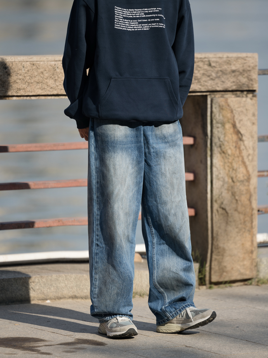 Men's Retro Washed Gradient Light Blue Jeans - Straight Loose Fit for Autumn - Casual 90s Style Long Pants Men's Retro Washed Gradient Light Blue Jeans - Straight Loose Fit for Autumn - Casual 90s Style Long Pants