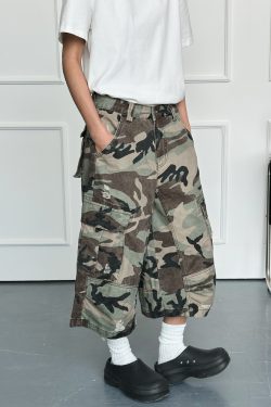 Men's Ripped Camouflage Cargo Shorts with Patchwork Design, Straight Cut, Loose Fit - Trendy Streetwear for Casual Style