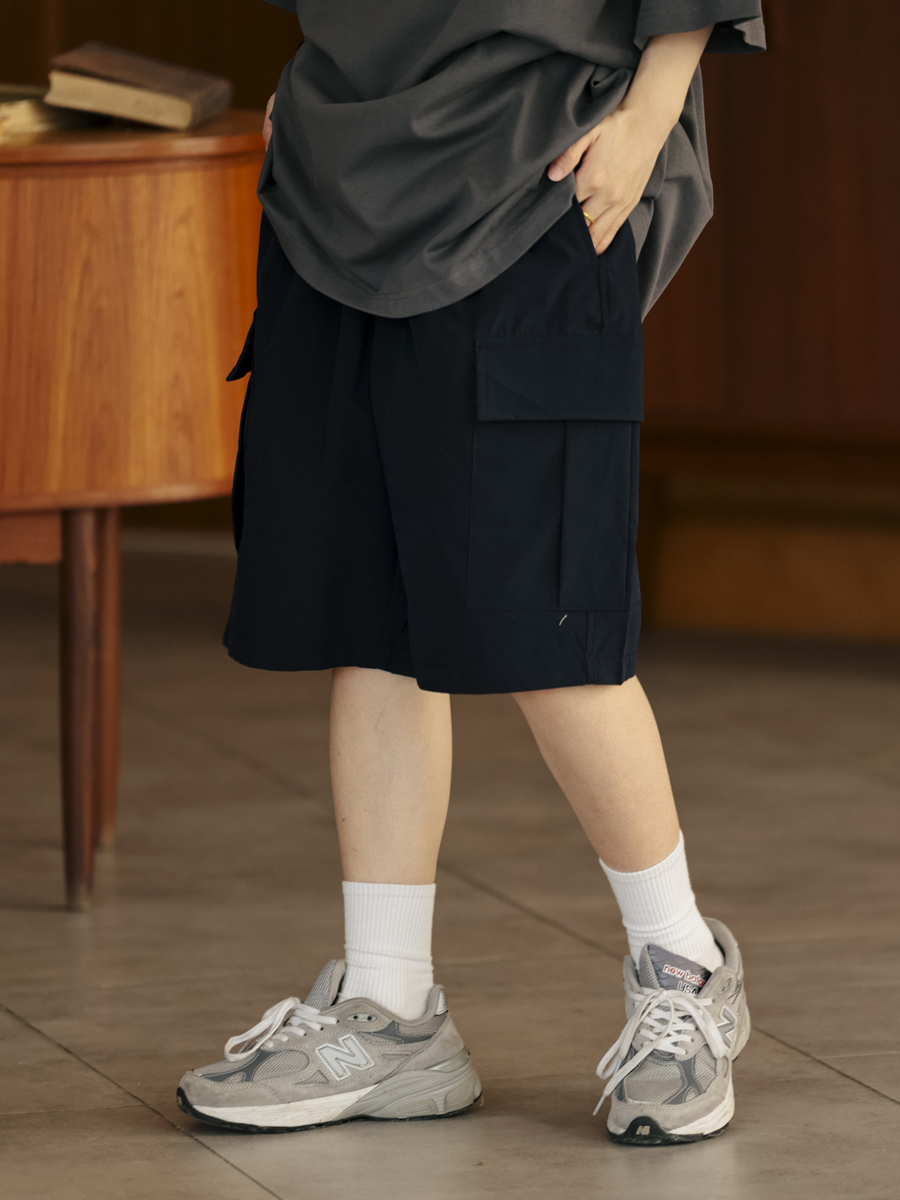 Men's Summer Loose Minimalist Straight-Leg Work Shorts, Slightly Stretchy, Wrinkle-Free Japanese Style Five-Point Shorts Men's Summer Loose Minimalist Straight-Leg Work Shorts, Slightly Stretchy, Wrinkle-Free Japanese Style Five-Point Shorts