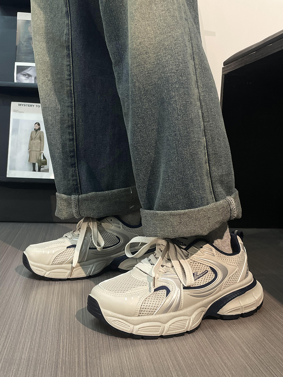 Men's Summer Retro Mesh Breathable Dad Shoes - Ultra-Light Thick Sole Sports Casual Footwear - 2025 American Style Men's Summer Retro Mesh Breathable Dad Shoes - Ultra-Light Thick Sole Sports Casual Footwear - 2025 American Style