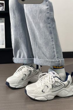 Men's Summer Retro Mesh Breathable Dad Shoes - Ultra-Light Thick Sole Sports Casual Footwear - 2025 American Style