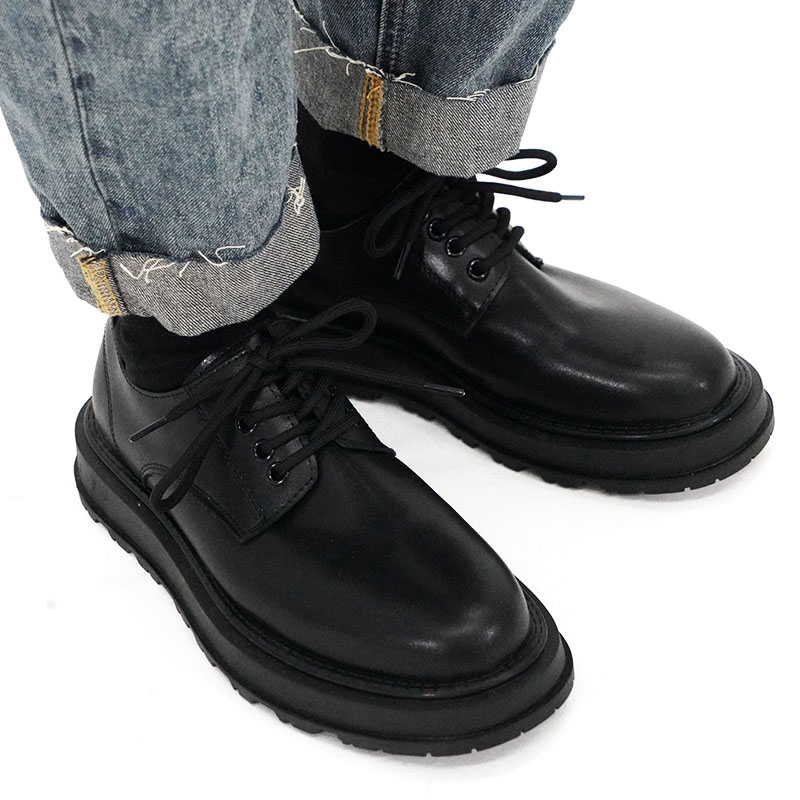 Men's Thick-Soled Black Leather Derby Shoes - Korean Style Round-Toe, Japanese Retro Fashion, Versatile Big-Toe Design Men's Thick-Soled Black Leather Derby Shoes - Korean Style Round-Toe, Japanese Retro Fashion, Versatile Big-Toe Design