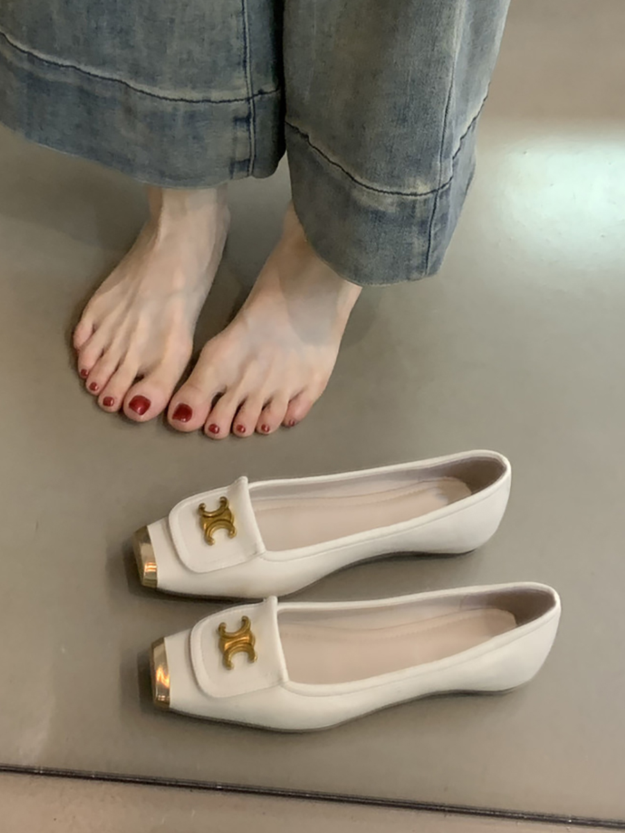 Metallic Square-Toe Sheepskin Mary Jane Shoes for Women - Elegant Flat Evening Footwear with Internal Height Increase Metallic Square-Toe Sheepskin Mary Jane Shoes for Women - Elegant Flat Evening Footwear with Internal Height Increase