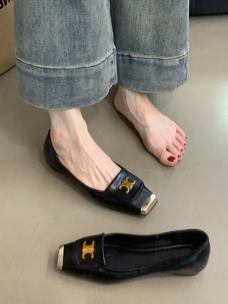 Metallic Square-Toe Sheepskin Mary Jane Shoes for Women - Elegant Flat Evening Footwear with Internal Height Increase Metallic Square-Toe Sheepskin Mary Jane Shoes for Women - Elegant Flat Evening Footwear with Internal Height Increase