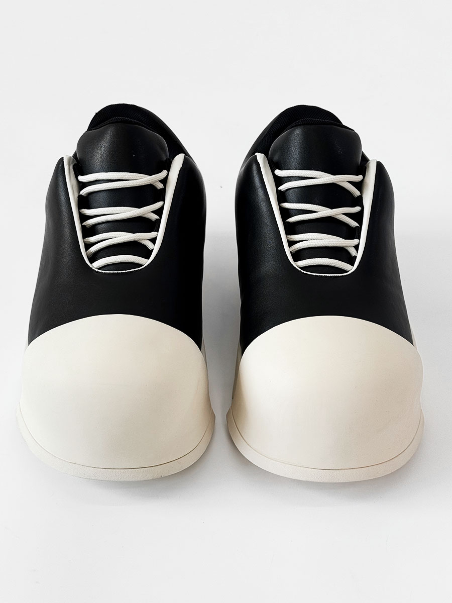 Mickey Mouse Big Head Canvas Shoes for Men and Women, Round Toe Cute Thick-Soled Sports Dad Shoes, Trendy Bread Shell Design Mickey Mouse Big Head Canvas Shoes for Men and Women, Round Toe Cute Thick-Soled Sports Dad Shoes, Trendy Bread Shell Design