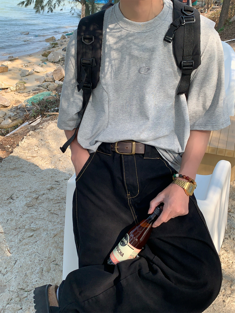 Mid-Century American Vintage Letter Embroidery Cut Short Sleeve T-shirt for Men and Women - Summer Regular Fit Versatile Tee Mid-Century American Vintage Letter Embroidery Cut Short Sleeve T-shirt for Men and Women - Summer Regular Fit Versatile Tee