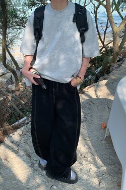 Mid-Century American Vintage Letter Embroidery Cut Short Sleeve T-shirt for Men & Women - Versatile Summer Tee