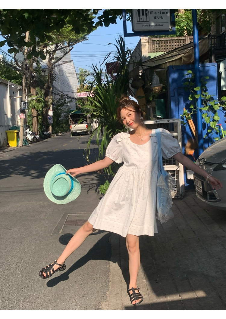 Midsummer Afternoon Retro Floral Short Sleeve Dress for Women, Summer Puff Sleeve A-Line High Waist Long Skirt, Vintage Style Midsummer Afternoon Retro Floral Short Sleeve Dress for Women, Summer Puff Sleeve A-Line High Waist Long Skirt, Vintage Style