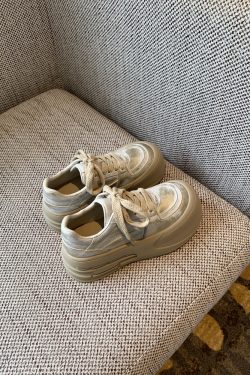 Milk Tea Color Round Toe Women's Casual Sneakers - Thick-Soled Height-Increasing Sports Shoes for Outdoor Style 2025