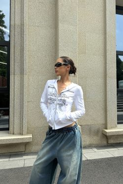 Millennium Street Music Score Embroidery Portrait Gradient Print Waist-Defining Slim Fit Hoodie for Trendy Streetwear Style