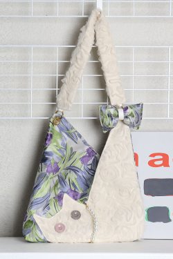 Mini Cute Chiffon Cat Underarm Crossbody Bag in Purple Iris - Spring Summer Fashion Accessory for Trendy Outfits