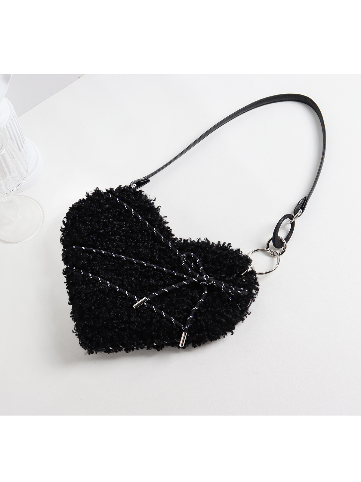 Mini Heart Crossbody Bag for Women - Sweet Cool Shoulder Bag for Spring/Summer, Trendy Millennial Style Mini Heart Crossbody Bag for Women - Sweet Cool Shoulder Bag for Spring/Summer, Trendy Millennial Style