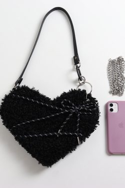 Mini Heart Crossbody Bag for Women - Sweet Cool Shoulder Bag for Spring/Summer, Trendy Millennial Style