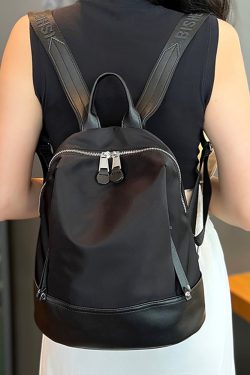 Minimalist Oxford Cloth Backpack for Women - Lightweight, Versatile, Dirt-Resistant, Perfect for Commuting and Travel