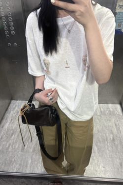 Minimalist Retro Image Printed Sun Protection Cover-Up Loose Casual Short-Sleeve T-Shirt for Women - Korean Style