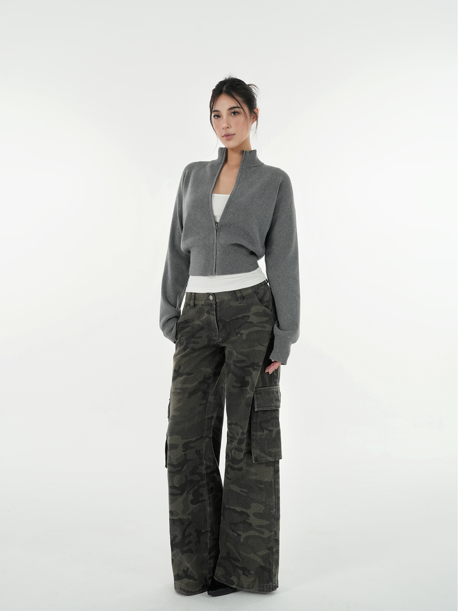 Minimalist Stand Collar Waist-Defining Long Sleeve Cardigan Jacket - Chic Layering Piece for Effortless Style Minimalist Stand Collar Waist-Defining Long Sleeve Cardigan Jacket - Chic Layering Piece for Effortless Style