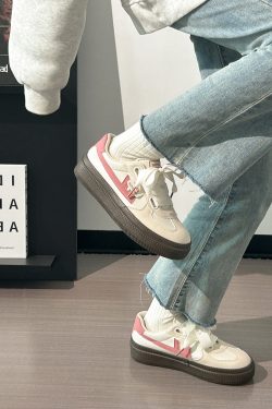 Minimalist Thick-Soled Classic Sneakers for Women, Little White Shoes, Spring/Summer Trend, Casual Fashion Footwear