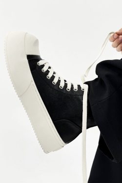 Minimalist Thick-Soled Derby Shoes for Men - Trendy Big Head Design, Casual Leather, High Street Style, Commuting Footwear