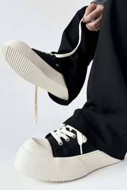 Minimalist Thick-Soled Derby Shoes for Men - Trendy Big Head Design, Casual Leather, High Street Style, Commuting Footwear