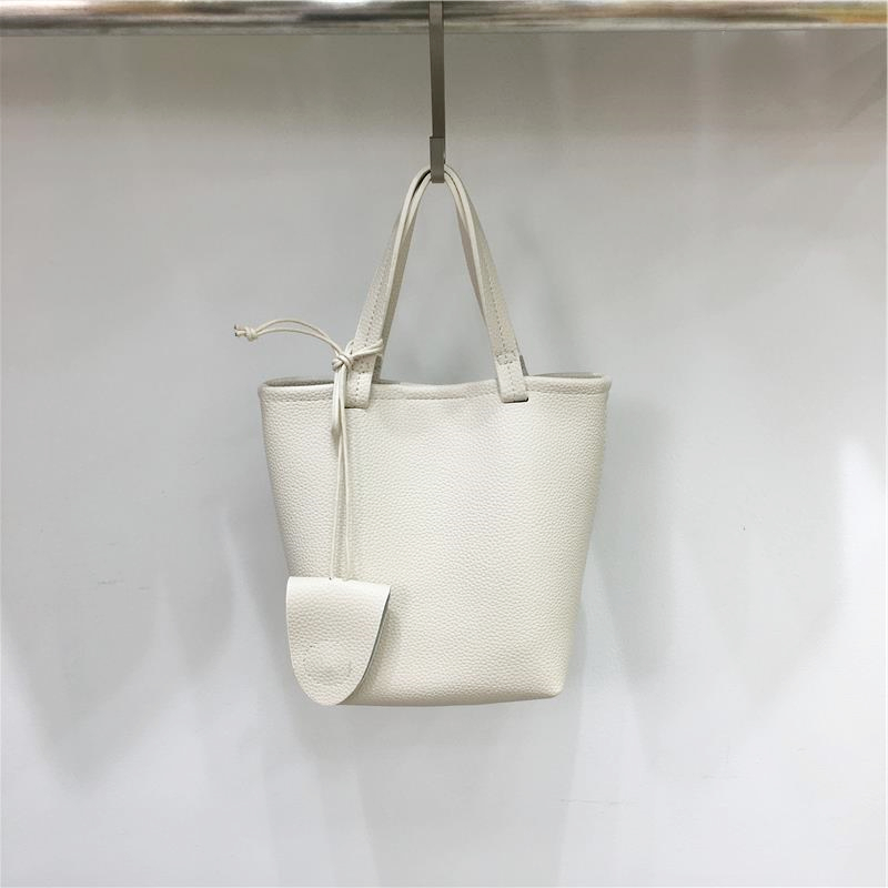Minimalist Versatile Bucket Bag in Lychee Texture - Small Dirty Cabinet Niche Shoulder Crossbody Handbag for Everyday Use Minimalist Versatile Bucket Bag in Lychee Texture - Small Dirty Cabinet Niche Shoulder Crossbody Handbag for Everyday Use