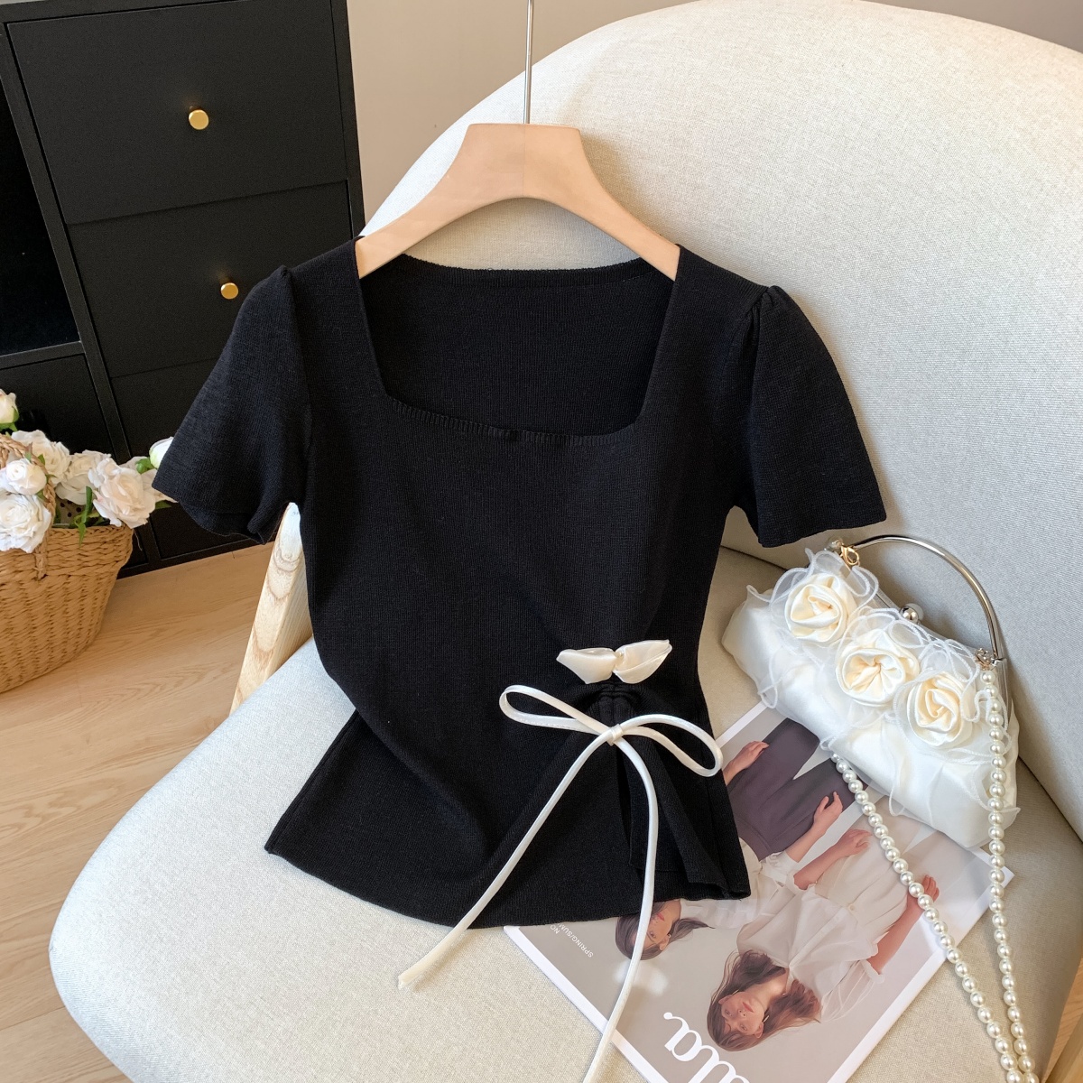 Mint Green Short Sleeve Top for Women, Summer Floral Design with Drawstring, 3D Flower Knitted Blouse, Trendy Korean Style. Mint Green Short Sleeve Top for Women, Summer Floral Design with Drawstring, 3D Flower Knitted Blouse, Trendy Korean Style.