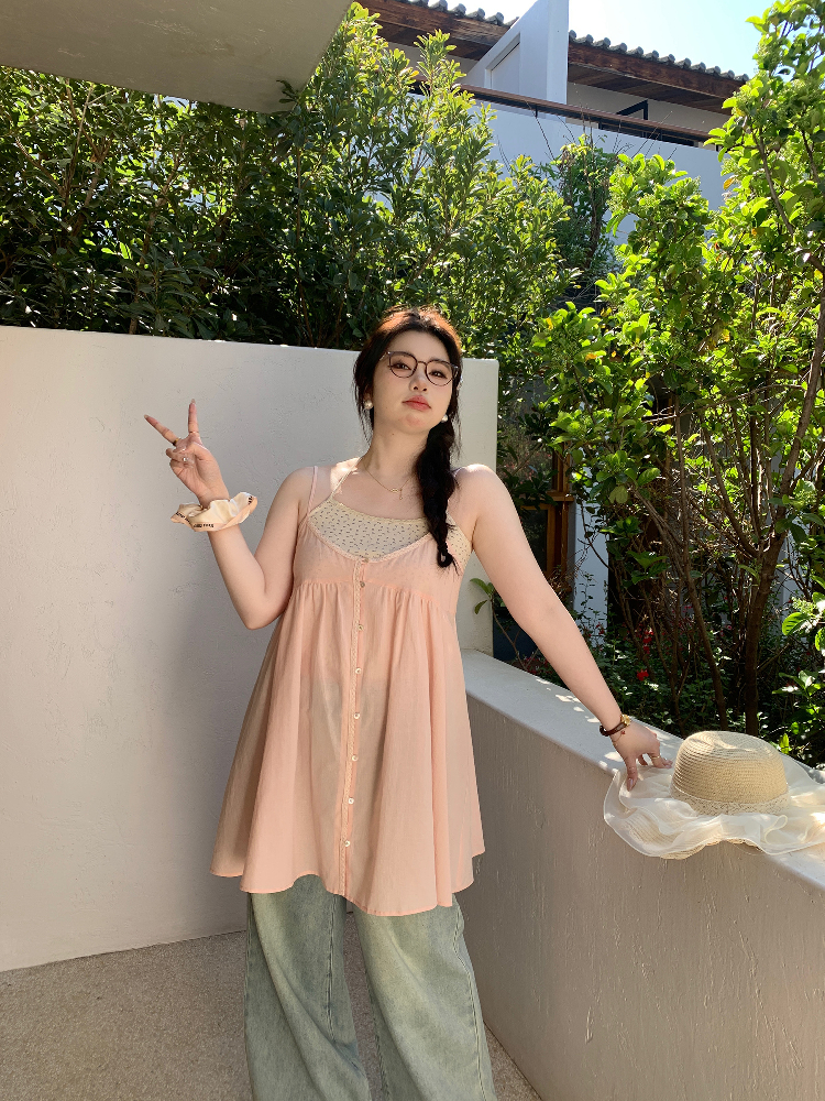 Multi-Version Floral Vest with Vintage Small V-Neck Plus-Size Top for Chubby Figures - Energetic Sweet Style Multi-Version Floral Vest with Vintage Small V-Neck Plus-Size Top for Chubby Figures - Energetic Sweet Style