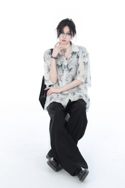 National Style Butterfly Embroidery Short Sleeve Shirt for Women, Loose Thin Summer Top, Design-Sensitive Fashion, Boho Chic