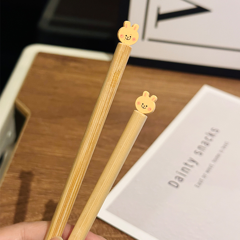 Natural Bamboo Tulip Chopsticks for One, Unpainted Non-Slip Design, Eco-Friendly Chinese Tableware, Anti-Mold Kitchen Utensils Natural Bamboo Tulip Chopsticks for One, Unpainted Non-Slip Design, Eco-Friendly Chinese Tableware, Anti-Mold Kitchen Utensils