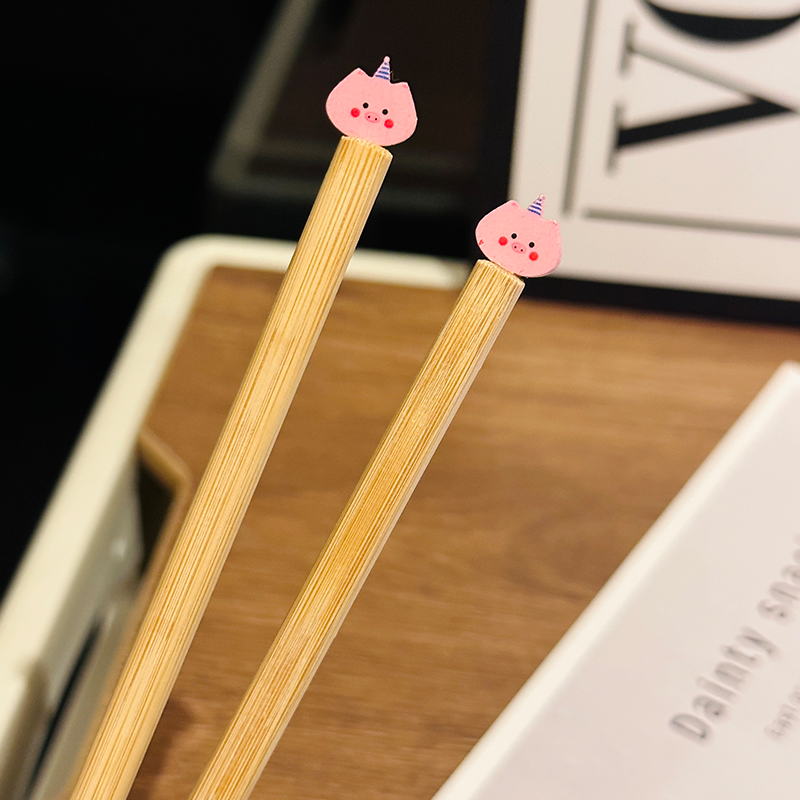 Natural Bamboo Tulip Chopsticks for One, Unpainted Non-Slip Design, Eco-Friendly Chinese Tableware, Anti-Mold Kitchen Utensils Natural Bamboo Tulip Chopsticks for One, Unpainted Non-Slip Design, Eco-Friendly Chinese Tableware, Anti-Mold Kitchen Utensils