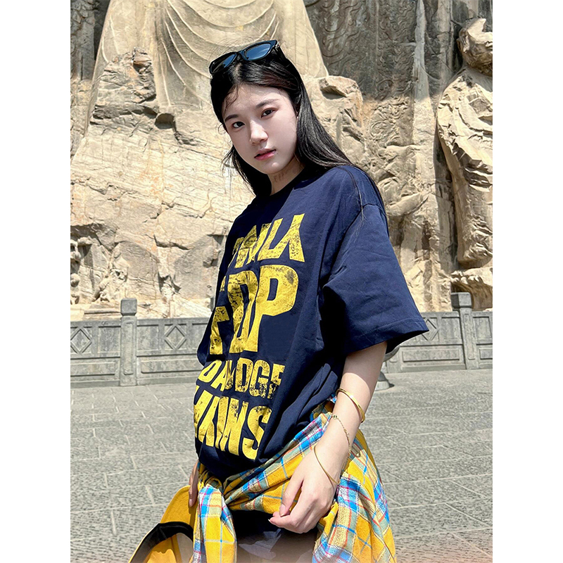 Navy Blue Heavyweight Women's Summer T-Shirt with Letter Print - Casual Loose Fit Pure Cotton Top for Trendy American Style Navy Blue Heavyweight Women's Summer T-Shirt with Letter Print - Casual Loose Fit Pure Cotton Top for Trendy American Style