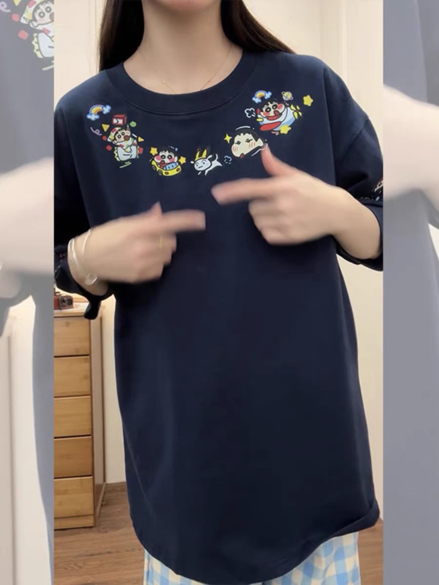 Navy Blue Oversized Crayon Shin-chan Short Sleeve T-Shirt for Women, Cute Cartoon Summer Top, Trendy Y2K Style Navy Blue Oversized Crayon Shin-chan Short Sleeve T-Shirt for Women, Cute Cartoon Summer Top, Trendy Y2K Style