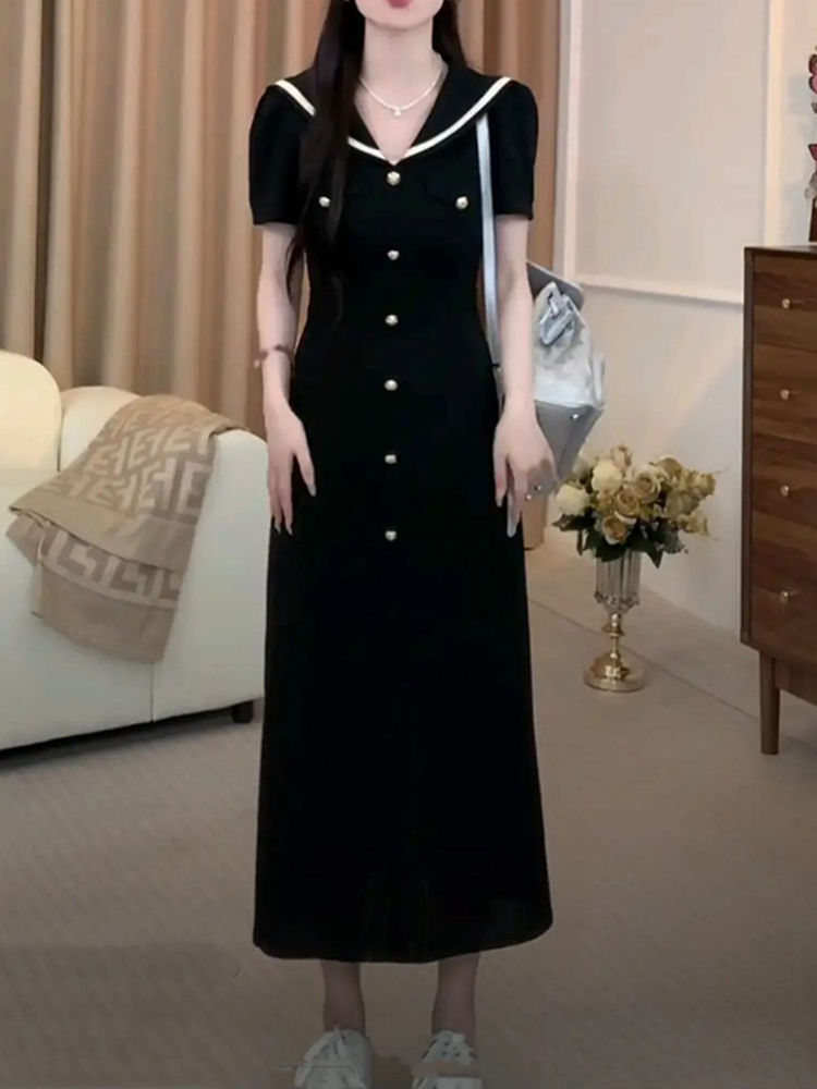 Navy Collar Short Sleeve Plus-Size Dress for Curvy Figures - Trendy Summer Style, Flattering Fit, Elegant Black Dress Navy Collar Short Sleeve Plus-Size Dress for Curvy Figures - Trendy Summer Style, Flattering Fit, Elegant Black Dress