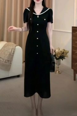 Navy Collar Short Sleeve Plus-Size Dress for Curvy Figures - Trendy Summer Style, Flattering Fit, Elegant Black Dress