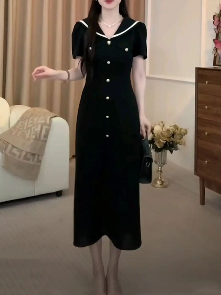 Navy Collar Short Sleeve Plus-Size Dress for Curvy Figures - Trendy Summer Style, Flattering Fit, Elegant Black Dress Navy Collar Short Sleeve Plus-Size Dress for Curvy Figures - Trendy Summer Style, Flattering Fit, Elegant Black Dress