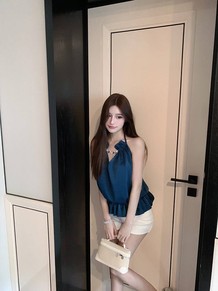 New Satin Vest Top Shirt - Heavy-Duty Internet Celebrity Design, Trendy Y2K Style, Chic Fashion for Modern Looks New Satin Vest Top Shirt - Heavy-Duty Internet Celebrity Design, Trendy Y2K Style, Chic Fashion for Modern Looks