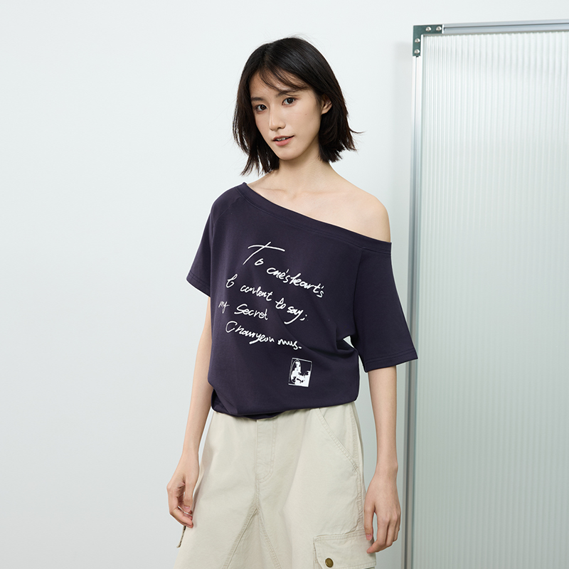 Off-Shoulder Letter Print Short Sleeve T-Shirt for Women - Casual Loose Slim Summer Top, American Street Style Off-Shoulder Letter Print Short Sleeve T-Shirt for Women - Casual Loose Slim Summer Top, American Street Style