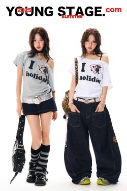 Off-Shoulder Puppy Heart Print Short Sleeve T-Shirt for Women - Vintage American Style Summer Top for Hot Girls