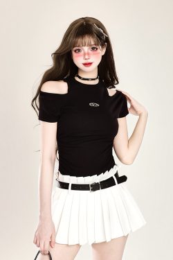 Off-Shoulder Sexy T-Shirt for Women - Handmade Slim Fit Summer Top in Pure Desire Style, Waist-Defining Short Sleeve Fashion