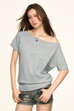 Off-Shoulder Short Sleeve T-Shirt for Women - Spicy Girl Style, Loose Fit, Summer 2025 Trend, American-Inspired Fashion