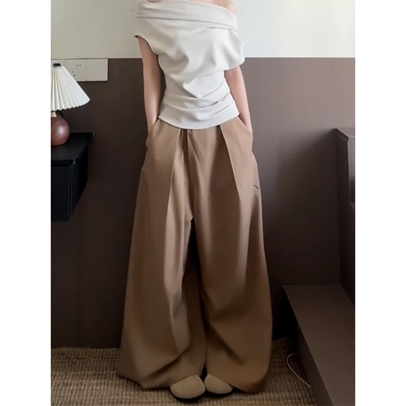 Off-Shoulder Vintage T-Shirt for Women - Summer Slimming Style, Waist-Cinching, Short Sleeves, Irregular Design, Trendy and Instagram-Worthy Off-Shoulder Vintage T-Shirt for Women - Summer Slimming Style, Waist-Cinching, Short Sleeves, Irregular Design, Trendy and Instagram-Worthy