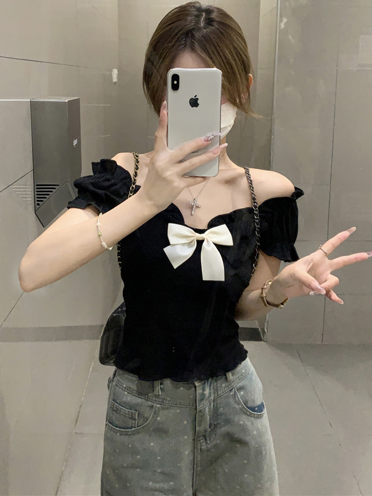 One-Shoulder Butterfly Knot Short Sleeve T-Shirt for Women - Plus Size Slim-Fit Summer Top, Sweet and Spicy Style One-Shoulder Butterfly Knot Short Sleeve T-Shirt for Women - Plus Size Slim-Fit Summer Top, Sweet and Spicy Style