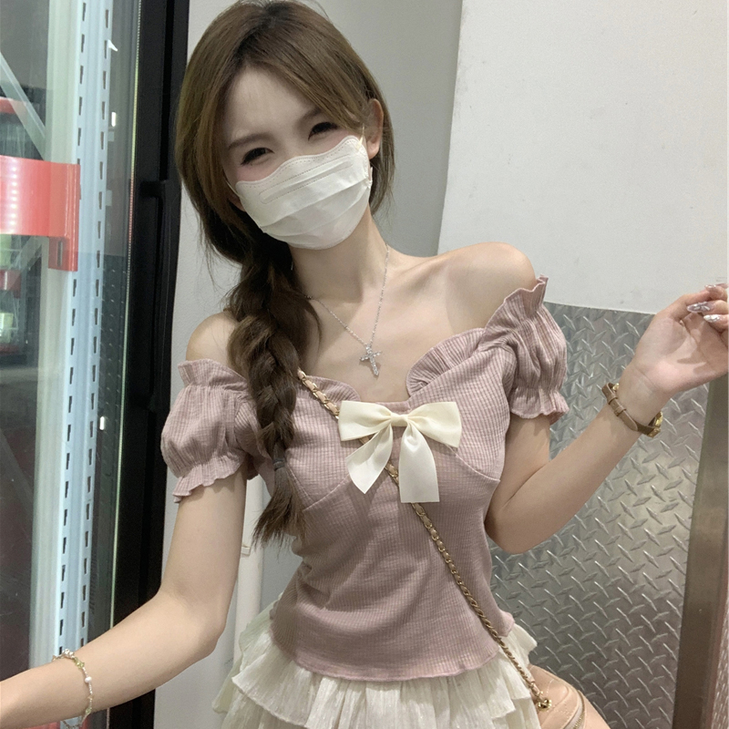 One-Shoulder Butterfly Knot Short Sleeve T-Shirt for Women - Plus Size Slim-Fit Summer Top, Sweet and Spicy Style One-Shoulder Butterfly Knot Short Sleeve T-Shirt for Women - Plus Size Slim-Fit Summer Top, Sweet and Spicy Style