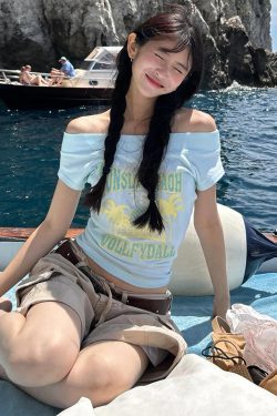 One-Shoulder Short Sleeve Women's Summer T-Shirt - American Style Slim-Fit Letter Print Chic Top for Vacation