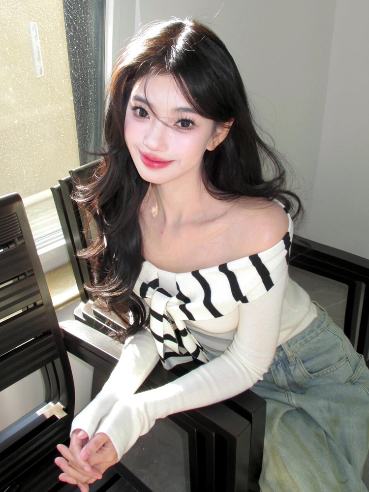 One-Shoulder Striped Knitted Top for Women, Fitted Long Sleeve Sailor Collar Shirt, Trendy Early Spring Fashion One-Shoulder Striped Knitted Top for Women, Fitted Long Sleeve Sailor Collar Shirt, Trendy Early Spring Fashion