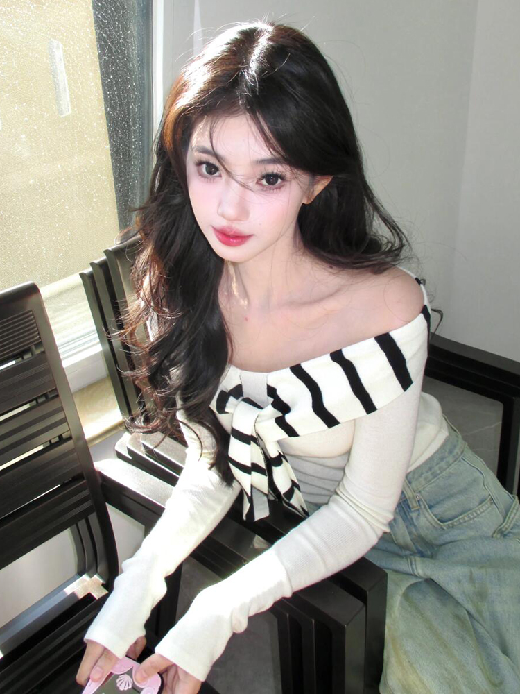 One-Shoulder Striped Knitted Top for Women, Fitted Long Sleeve Sailor Collar Shirt, Trendy Early Spring Fashion One-Shoulder Striped Knitted Top for Women, Fitted Long Sleeve Sailor Collar Shirt, Trendy Early Spring Fashion