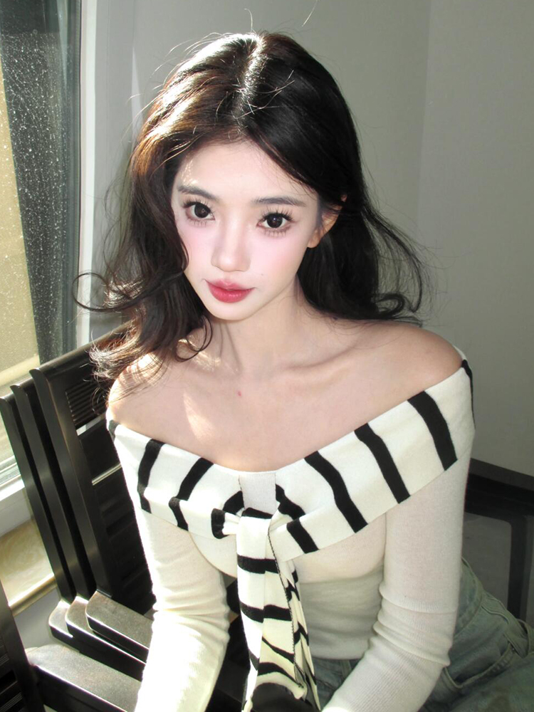One-Shoulder Striped Knitted Top for Women, Fitted Long Sleeve Sailor Collar Shirt, Trendy Early Spring Fashion One-Shoulder Striped Knitted Top for Women, Fitted Long Sleeve Sailor Collar Shirt, Trendy Early Spring Fashion