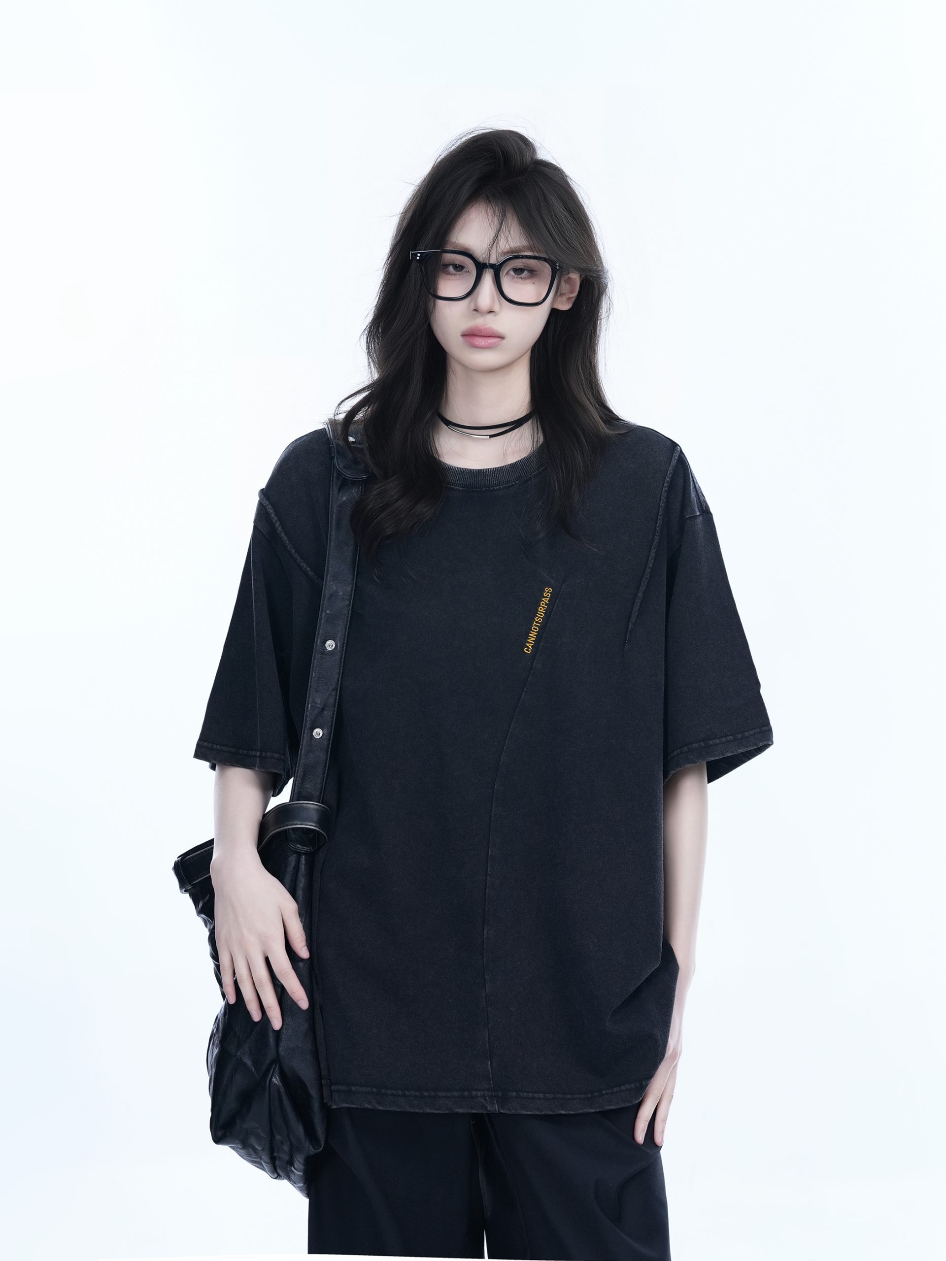 Oversized American Retro Style Short Sleeve T-Shirt for Women - "Sit and Eat Until the Mountains Are Empty" Vintage-Inspired Design Oversized American Retro Style Short Sleeve T-Shirt for Women - "Sit and Eat Until the Mountains Are Empty" Vintage-Inspired Design