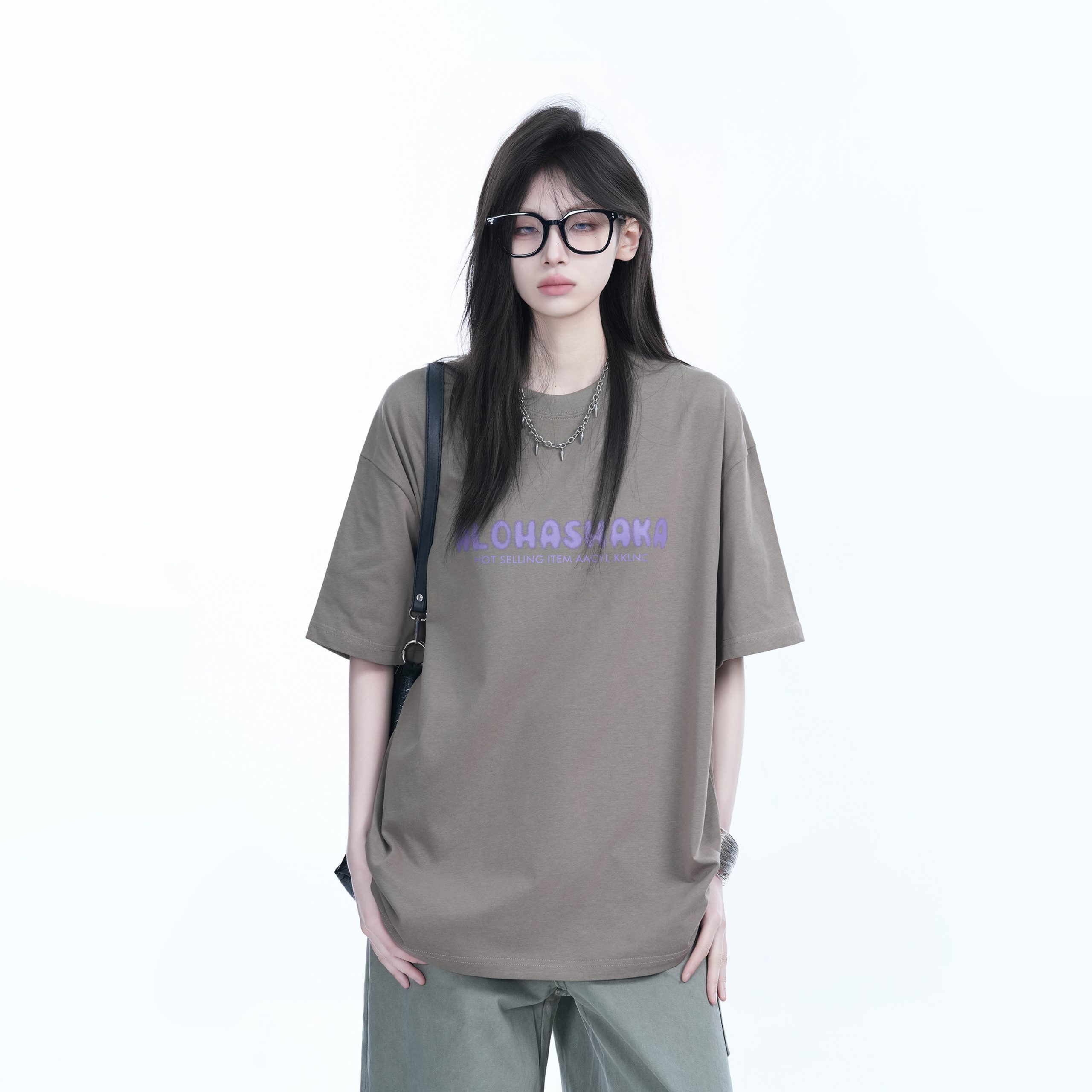 Oversized American Street Style Heavy Short-Sleeve T-Shirt for Women - "Sit and Eat Until the Mountains Are Empty", Casual Y2K Fashion Oversized American Street Style Heavy Short-Sleeve T-Shirt for Women - "Sit and Eat Until the Mountains Are Empty", Casual Y2K Fashion