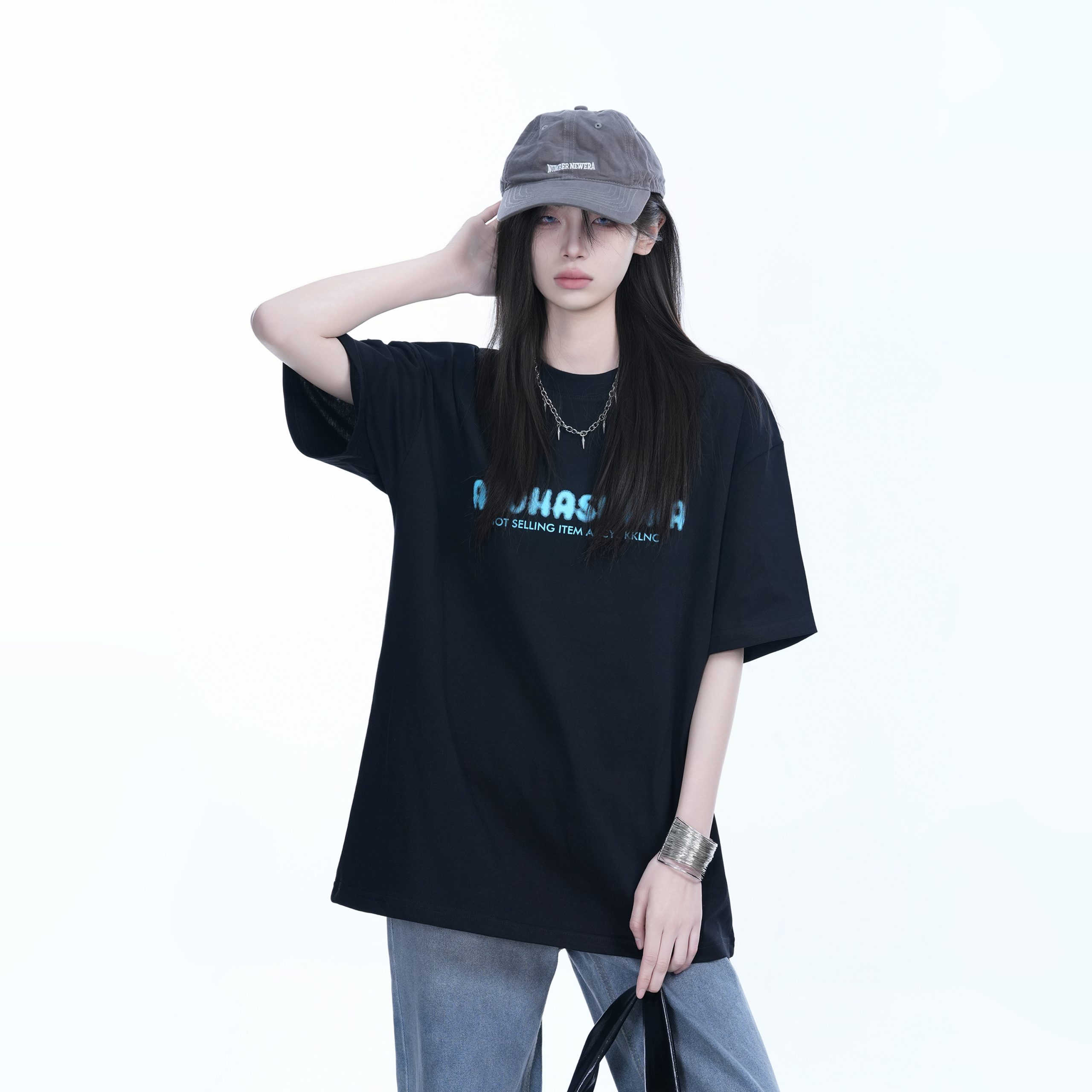 Oversized American Street Style Heavy Short-Sleeve T-Shirt for Women - "Sit and Eat Until the Mountains Are Empty", Casual Y2K Fashion Oversized American Street Style Heavy Short-Sleeve T-Shirt for Women - "Sit and Eat Until the Mountains Are Empty", Casual Y2K Fashion